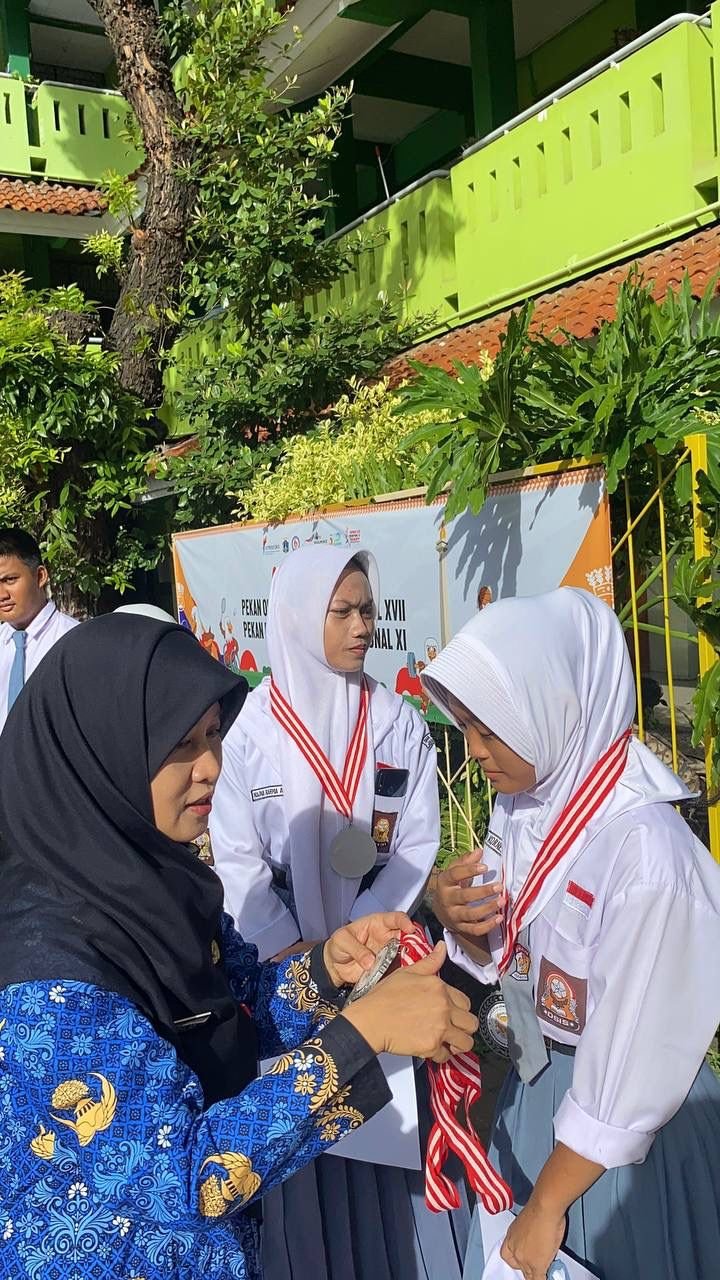 Juara 2 Tanding Kelas A Putri Remaja Mini competition III