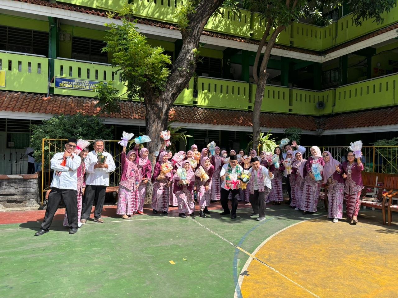 WhatsApp Image 2025-11-25 at 09.27.01