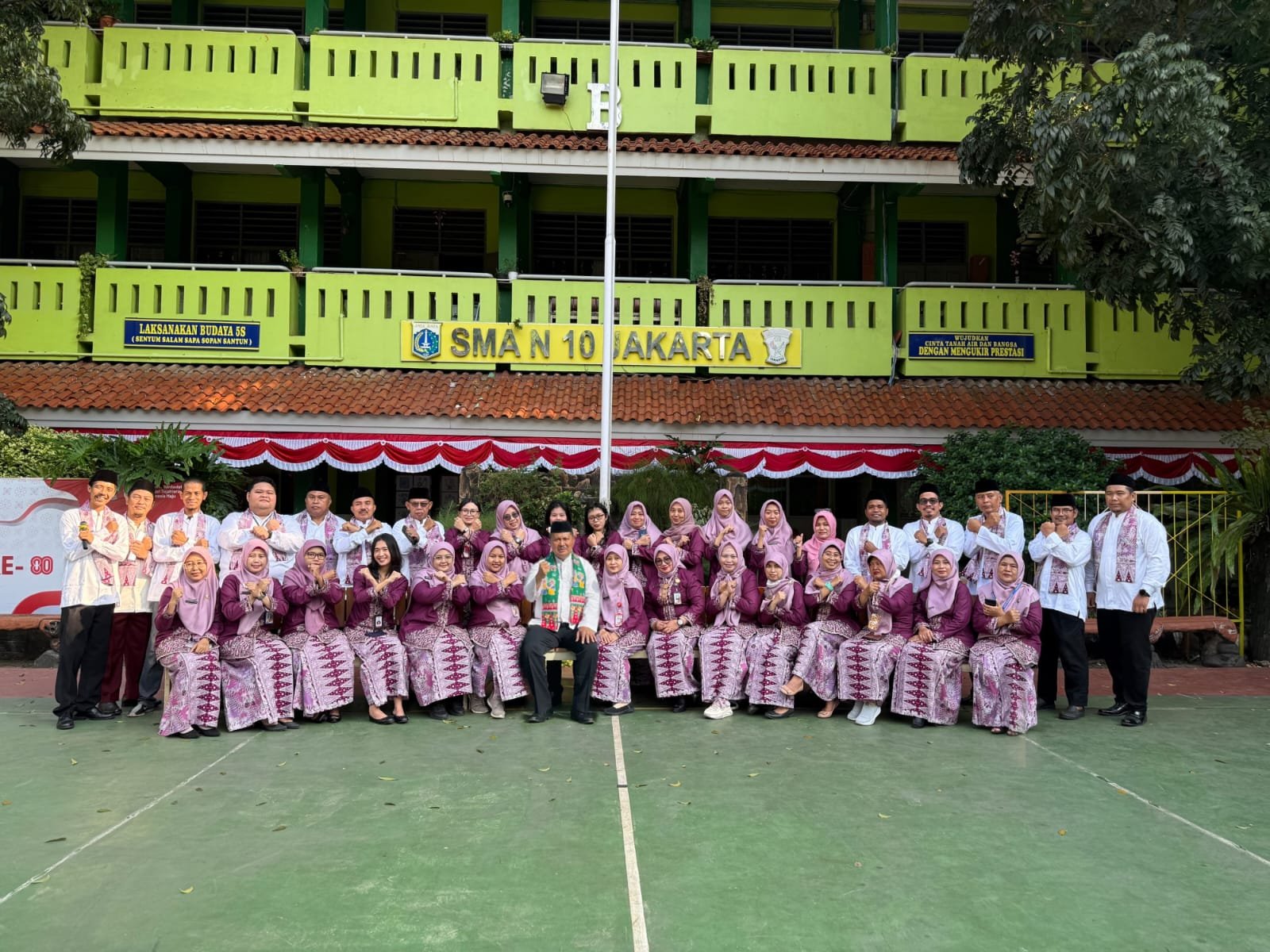 Selamat Datang di SMA Negeri 10 Jakarta